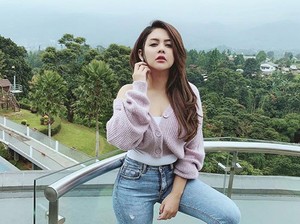 Jenita Janet Resmi Cerai, Mantan Suami Langsung Punya Pengganti