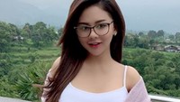 Meski begitu Jenita Janet belum terbuka terkait sosok kekasihnya itu. Dok. instagram/jenitajanet