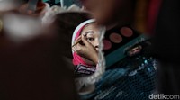 Selain itu ada juga lomba make up.