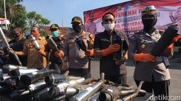 Ratusan Motor Sport Disita Gegara Pakai Knalpot Brong untuk Balap Liar