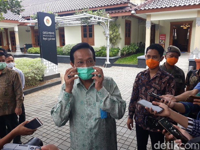 Sri Sultan Hamengku Buwono X, Yogyakarta, Kamis (9/7/2020).