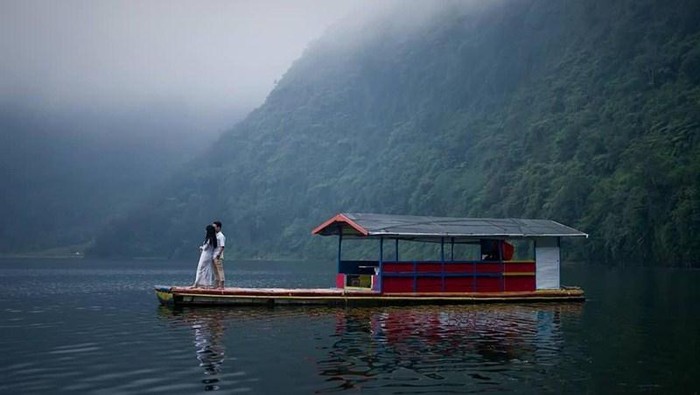Telaga Menjer di Wonosobo.