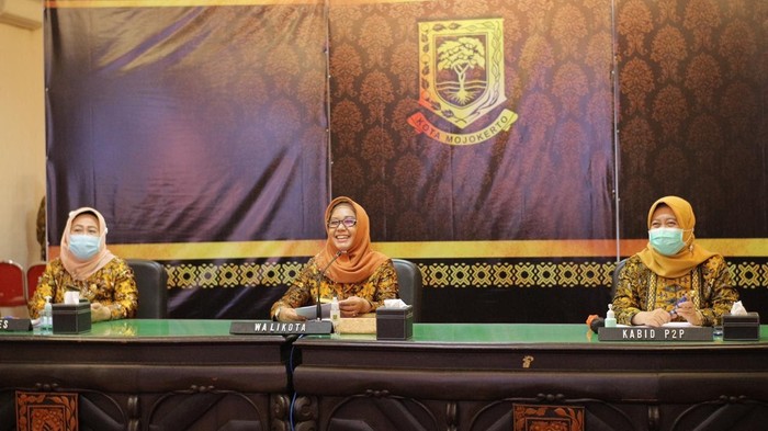 adv mojokerto