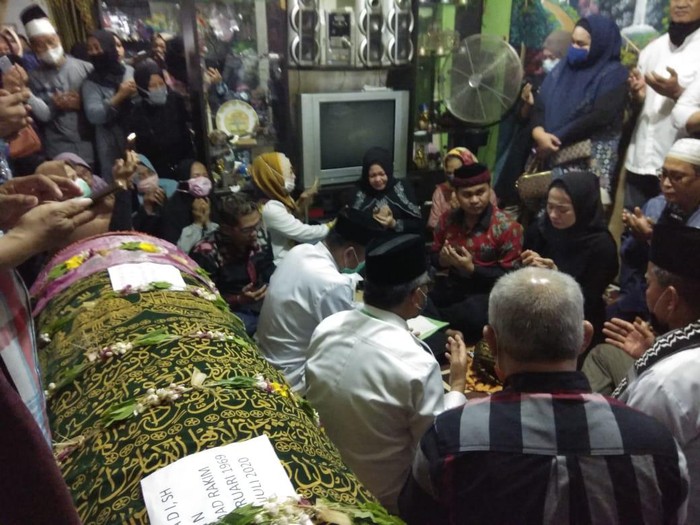 Akad nikah putra almarhum Ketua DPRD Samarinda Siswadi.