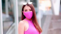 Penampilan Angela pun kerap menuai pujian dari para netizen. Dok. Instagram/anqela.tee
