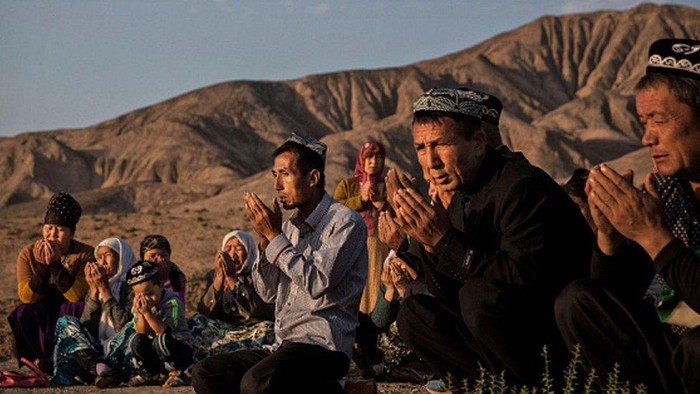 AS berlakukan pembatasan visa dan pembekuan aset pemimpin Partai Komunis China atas pelanggaran HAM terhadap etnis Muslim Uighur di Xinjiang