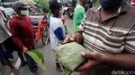 Di Sukoharjo Plastik dan Daun Jati Bisa Ditukar Nasi Lho