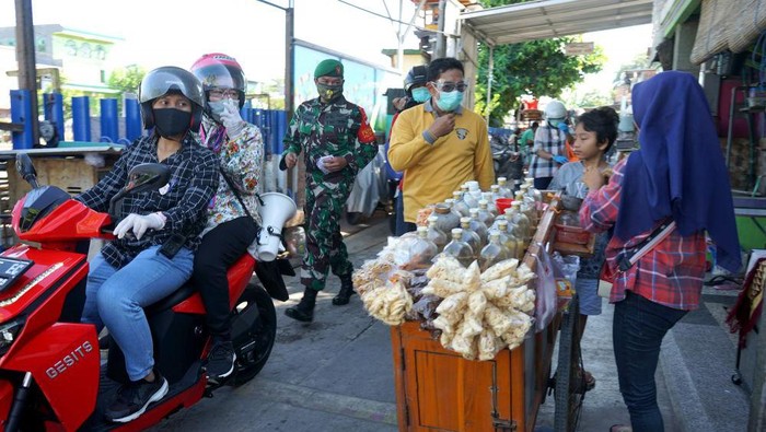 covid-19 di surabaya