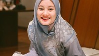 Menjadi seorang istri, Dinda Hauw juga sudah banyak belajar memasak. Seperti pada momen ini ia memamerkan makanan hasil buatannya sendiri. Foto: Instagram @dindahauw