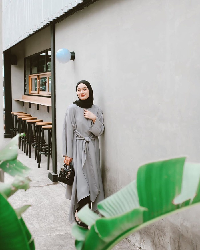 Dinda Hauw
