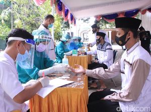 Ratusan Santri di Madiun Rapid Test Jelang Kunjungan Kapolri