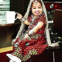 Saat bayi Jyoti berkembang seperti bayi-bayi biasa pada umumnya, sampai ketika Jyoti beranjak balita barulah pihak keluarga meyadari ada sesuatu yang tidak beres.  Foto: Instagram @jyoti_amge