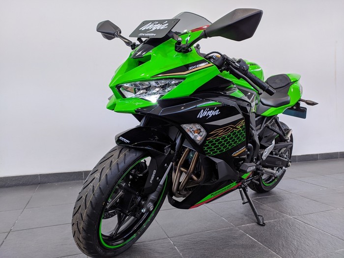 Kawasaki Ninja ZX-25R