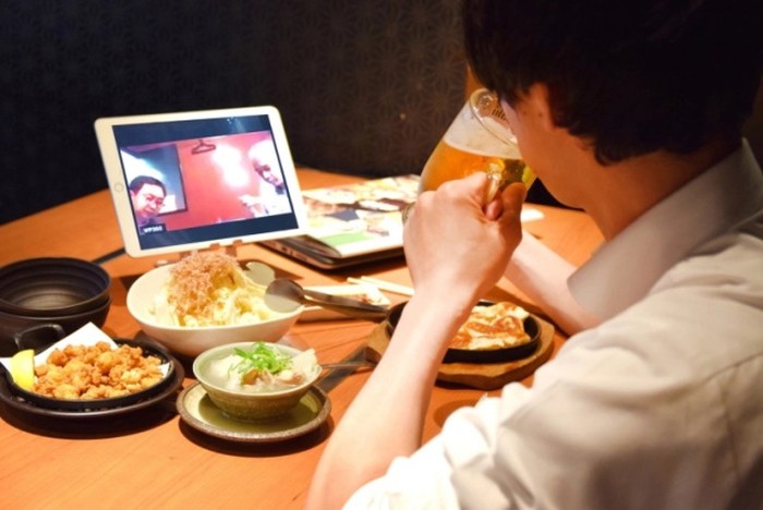 Pesta minum online Jepang
