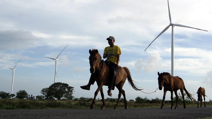 Produksi Energi Terbarukan Terus Naik Kementerian ESDM mencatat bauran energi baru dan terbarukan (EBT) telah mencapai 15 persen. EBT ditargetkan mencapai 23 persen pada 2025 mendatang.