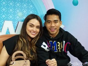 Dikasih Mobil Bekas, Sarah Ahmad Siap Dinikahi Nurhidayat