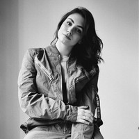 Kini setelah lebih dewasa, Sophie mantap menjadi pebisnis. Dia meluncurkan lini busana khusus untuk wanita plus size bernama The Style Club. Foto: Instagram/@sophietsimmons