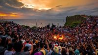 Tari Kecak, Objek Wisata Populer Di Bali | Plankton Tour