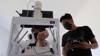 Ini Dia Robot Pembantu Tenaga Medis