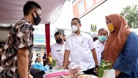 Hal itu dilakukan guna merealisasikan perbaikan perekonomian masyarakat akibat pandemi COVID-19 dan juga mengikuti arahan Presiden Joko Widodo, untuk merealisasikan anggaran Kemensos meliputi semua jenis belanja. Foto: dok. Kemensos