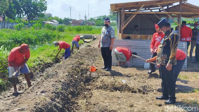 Kanwil Kemenkumham Jatim Terima Lahan Untuk Lapas Baru Dari Pemkab Banyuwangi
