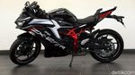 Masih Gak Puas! Intip Lagi Motor Kawasaki Ninja 250cc 4 Silinder Pertama di Indonesia