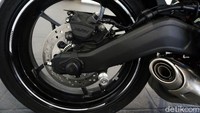 Mesin yang digendong Kawasaki Ninja ZX-25R mampu menghasilkan power maksimum dengan ram air mencapai 37,5 kW (51 PS/50,3 dk) pada 15.500 rpm, dan tanpa ram air 36,8 kW (50 PS/49,3 dk) pada 15.500 rpm.