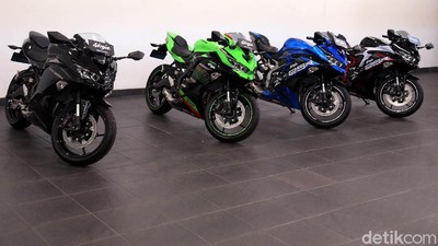 Masih Gak Puas! Intip Lagi Motor Kawasaki Ninja 250cc 4 Silinder Pertama di Indonesia
