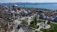 Pengadilan tinggi Turki telah mencabut status Hagia Sophia sebagai museum dan diperuntukan menjadi masjid. Burak Kara/Getty Images.