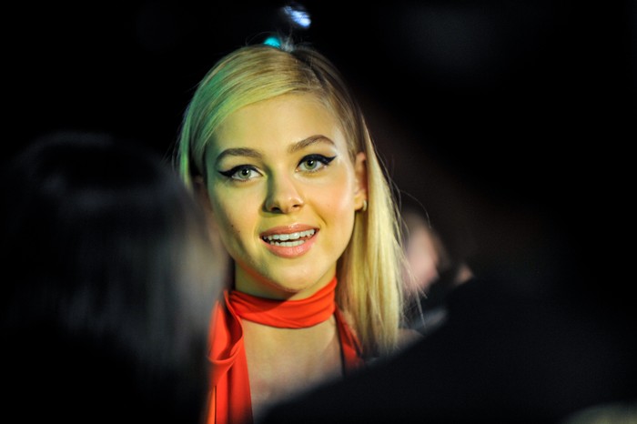 Nicola Peltz PARIS, FRANCE - OCTOBER 02: Nicola Peltz attends the Gold Obsession Party - L'Oreal Paris : Photocall as part of the Paris Fashion Week Womenswear Spring/Summer 2017 on October 2, 2016 in Paris, France. (Photo by Pascal Le Segretain/Getty Images)