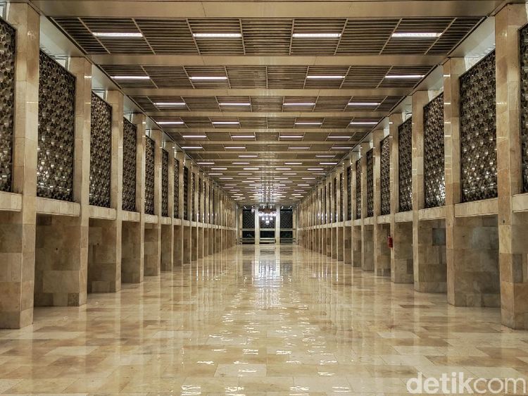 Renovasi Masjid Istiqlal dan Teknologi Smart Lighting