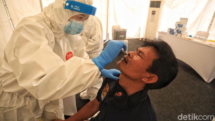 500 Warga Bandung Termasuk Sekitar Secapa Ad Swab Test 500 Warga Bandung Termasuk Sekitar Secapa Ad Swab Test