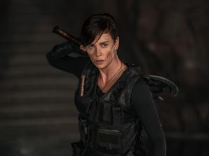 Pengalaman Charlize Theron-Kiki Layne Beraksi di The Old Guard