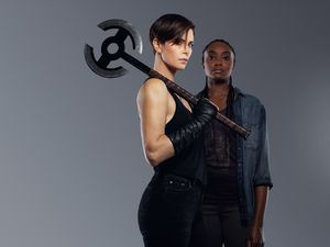 Charlize Theron: The Old Guard Adalah Produksi yang Sulit dan Panjang