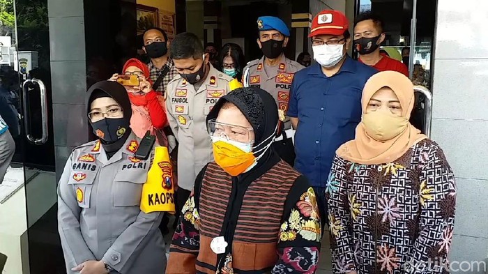 wali kota risma di polres tanjung perak