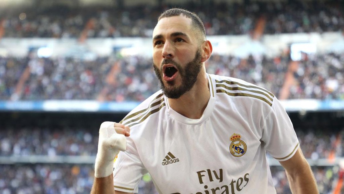 Karim Benzema sudah  lama terpinggirkan dari timnas Prancis (Foto: Getty Images/Angel)
