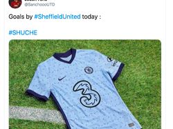 Meme Manchester United Girang Chelsea Tumbang