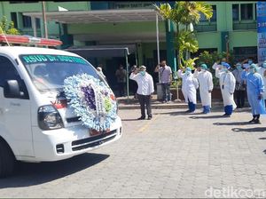 Video Lepas Kepergian Dokter RSJ Menur yang Meninggal karena COVID-19