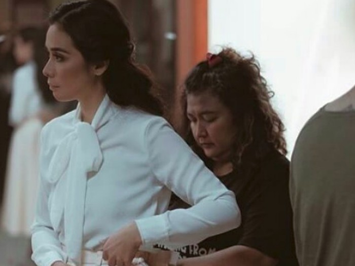 Retno Damayanti Retno Damayanti