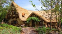 Rumah ini mirip di kartun Snow Whites. Istimewa/thetravel.com.