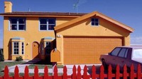 Terakhir, ini adalah replika rumah The Simpsons. Terletak di Nevada, dan rupanya si pemilik adalah penggemar berat kartun jenaka tersebut. Istimewa/thetravel.com.
