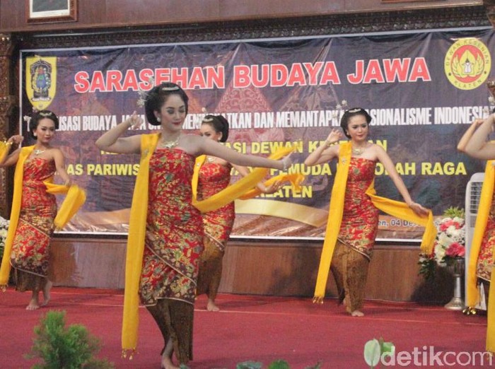 Tari gambyong Dewan Kesenian Klaten tahun 2019 lalu.