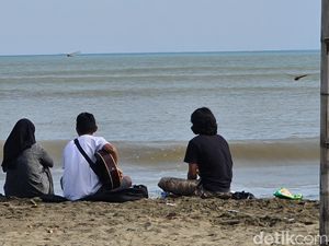 Destinasi Wisata Ramai, Bupati Sukabumi Ingatkan Protokol Kesehatan
