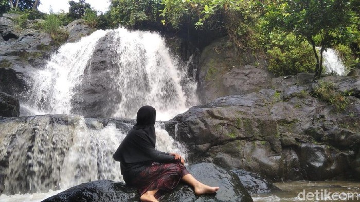 air terjun Kambelung