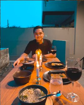 Awkarin Jatuh Cinta dengan Kuliner Jogja, Mangut Lele sampai Sate Klatak