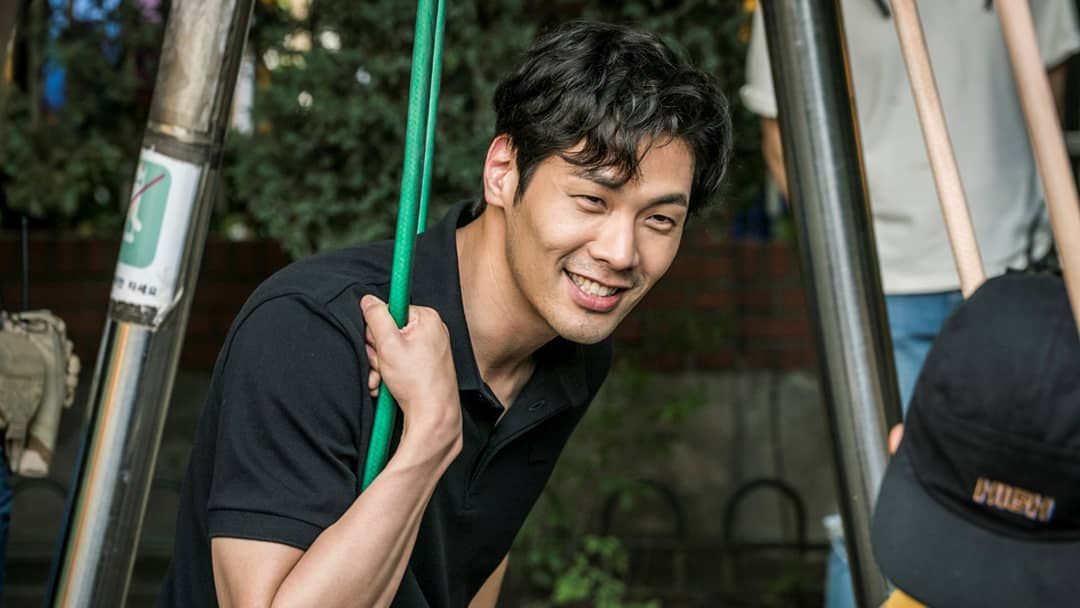 Choi Daniel di It's Okay To Not Be Okay