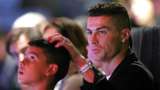 Cristiano Ronaldo Jr Curi Perhatian Pakai Gamis