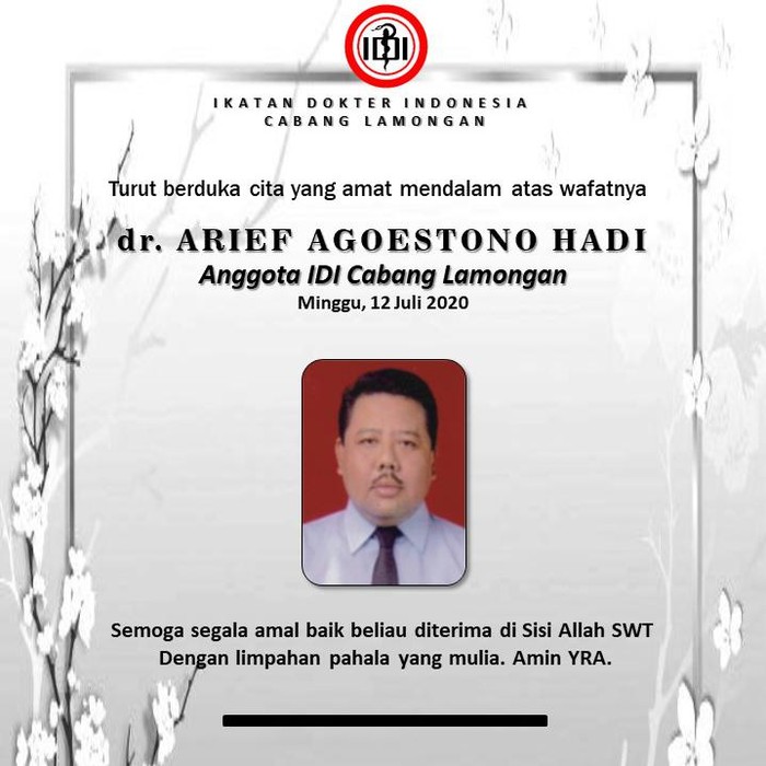 Dunia medis di Lamongan berduka. Seorang dokter meninggal pada Minggu (12/7) dengan status positif COVID-19.