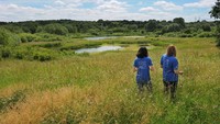The Black Country UNESCO Global Geopark (Inggris Raya) menawarkan serangkaian geosit yang bervariasi termasuk bentang alam, cagar alam nasional dan lokal, tambang yang tidak digunakan, museum, dengan koleksi spektakuler, banyaknya bangunan bersejarah dan sebagainya (UNESCO)