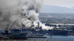 Kapal Perang AS Terbakar di San Diego